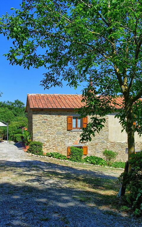 Borgo Veronica: Eksteriør