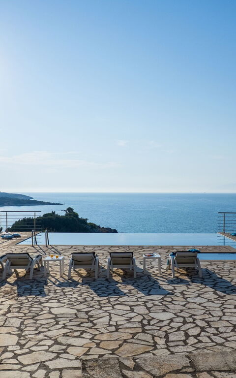 Beachfront Villa Seasun: basseng, Utendørs, Visningar