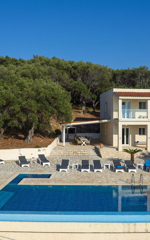 Beachfront Villa Seasun: basseng, Eksteriør, Utendørs