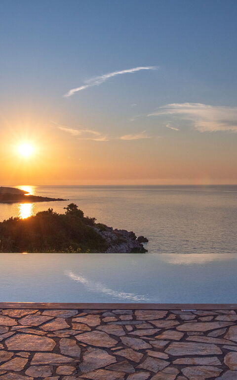 Beachfront Villa Seasun: basseng, Utendørs, Visningar