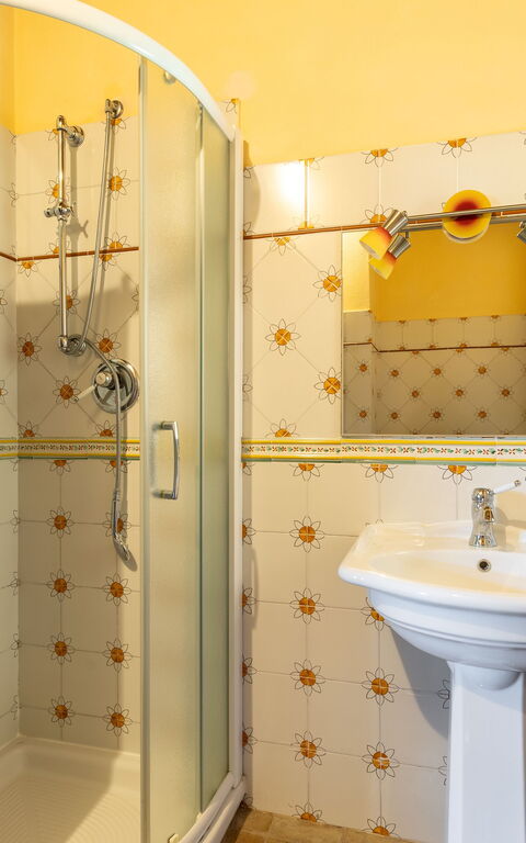 Villa Assisi: Baderom