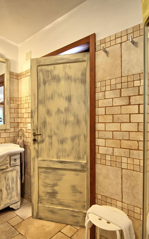 Trullo Santo Stefano: Baderom