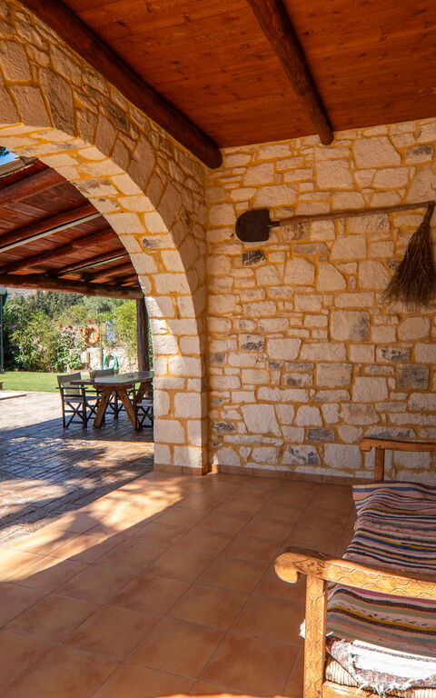 Villa Nipos