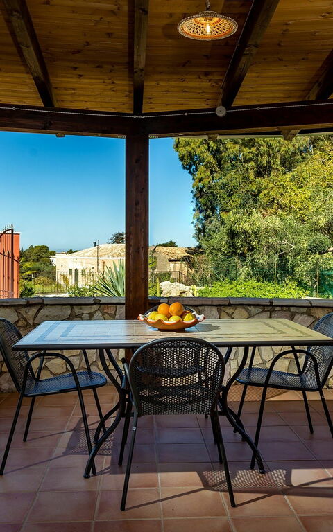 Villa Del Golfo: Utendørs