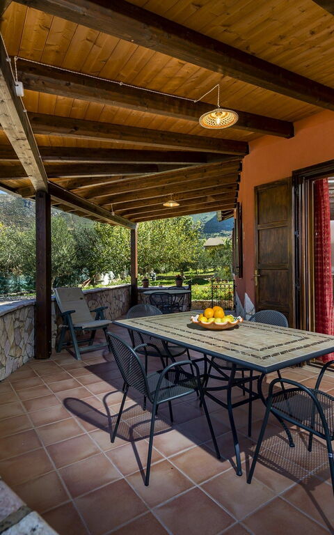 Villa Del Golfo: Utendørs