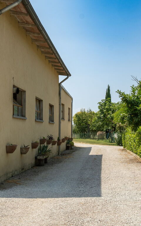 Casale Miro: Eksteriør, Utendørs