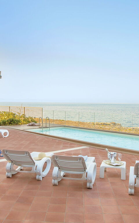 Villa Ala: basseng, Utendørs, Visningar