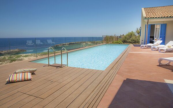 Villa Ala: basseng, Utendørs