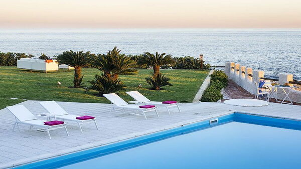 Blu Moon: basseng, Hage, Utendørs, Visningar