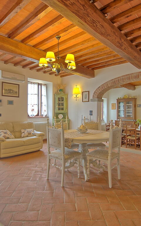 Villa Farneta: Kjøkken, Lunsjrom