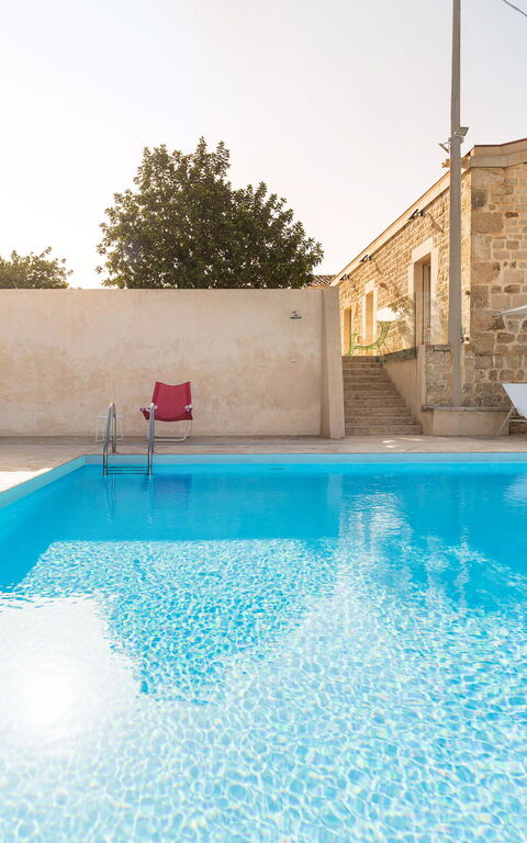 Villa Luna: basseng, Eksteriør, Utendørs