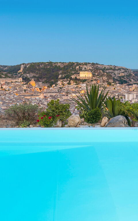 Villa Luna: basseng, Eksteriør, Utendørs