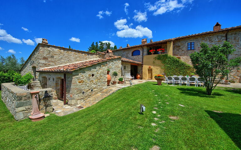 Villa Sonia: Utendørs