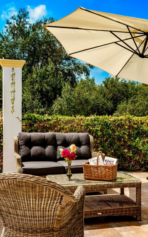 Villa Di Giovanni: Hage, Utendørs