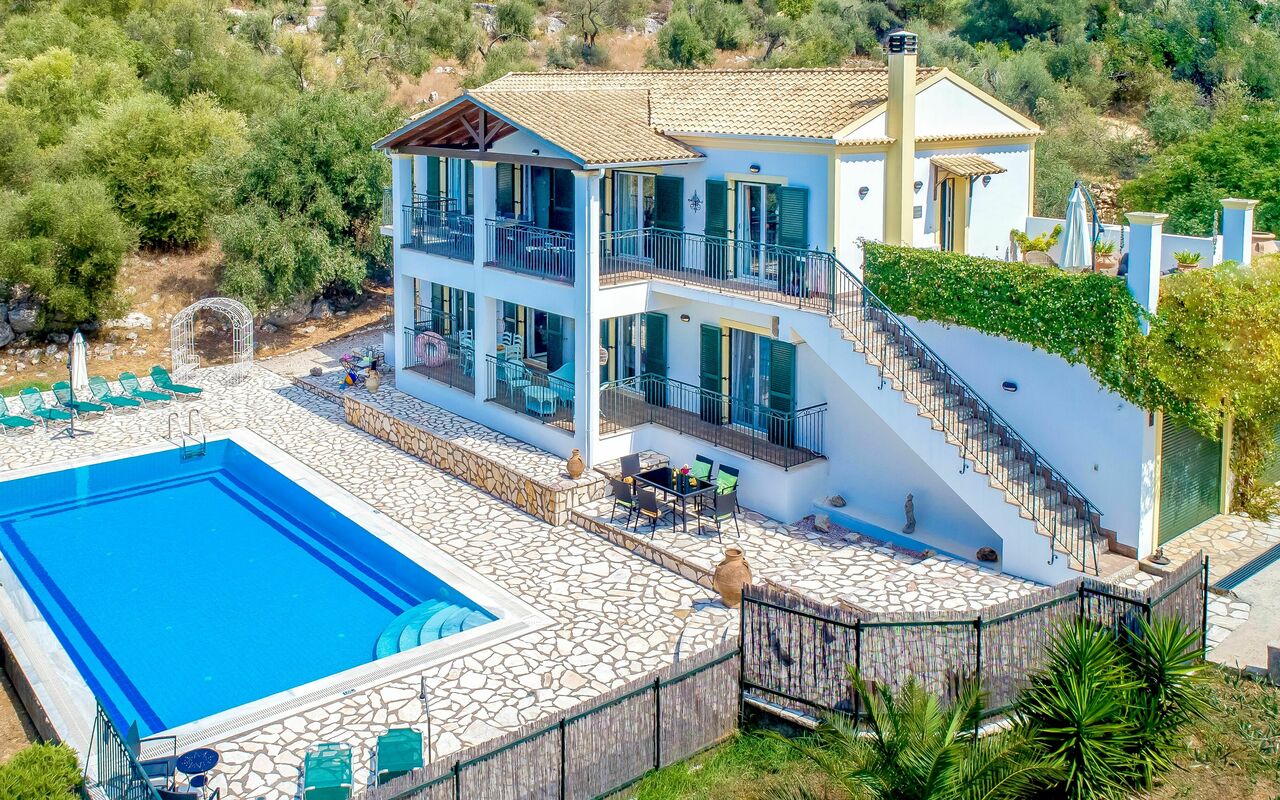 Villa Di Giovanni: basseng, Sommer, Visningar