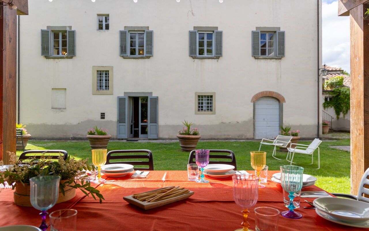 Villa Cangeli: Eksteriør, Hage, Utendørs