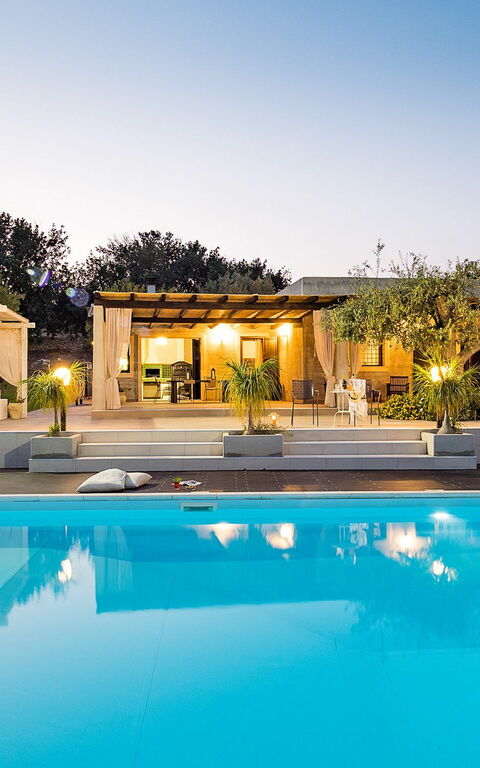 Villa Mara: basseng, Eksteriør, Utendørs