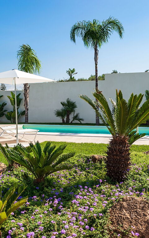 Villa Pigna Bianca: Hage, Utendørs