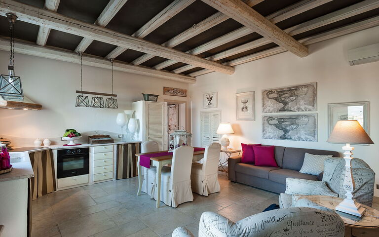 Villa Pigna Bianca: Kjøkken, Lunsjrom, Stue