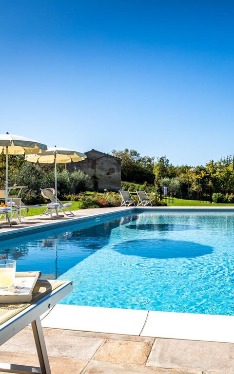 Villa Bonriposo: basseng, Utendørs