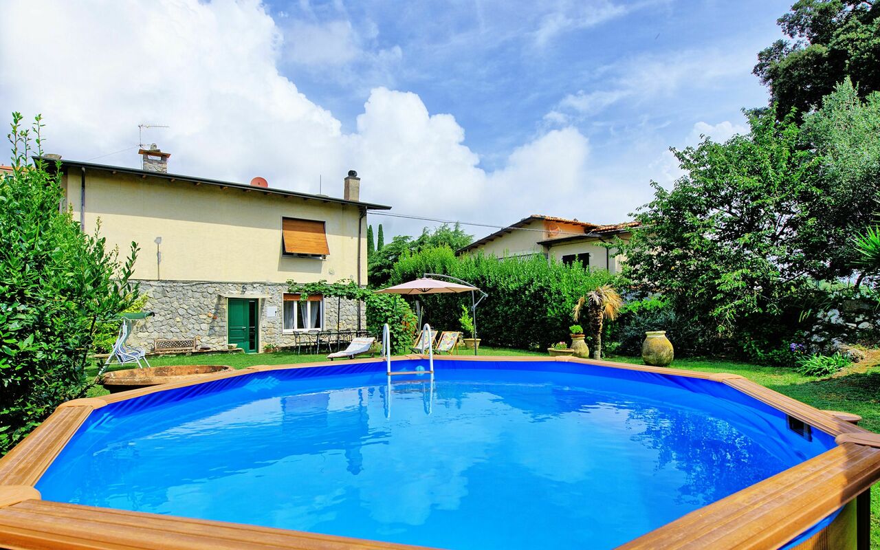 Casa Al Bosco: basseng