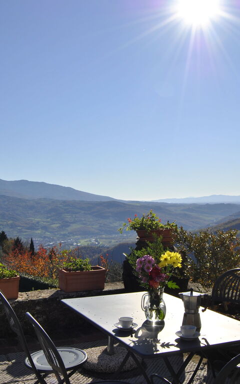 Casalta: Eksteriør, Utendørs