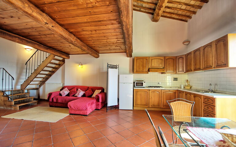 Feriebolig Fienile: Kjøkken, Lunsjrom, Stue