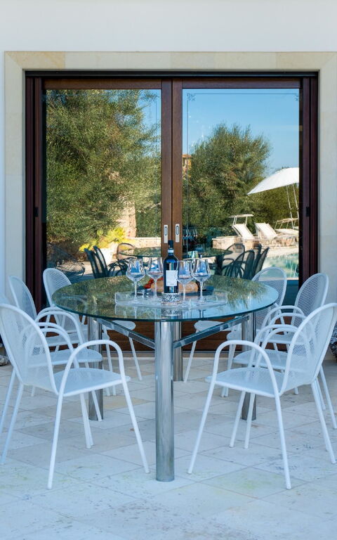 Villa Modigliani: Utendørs