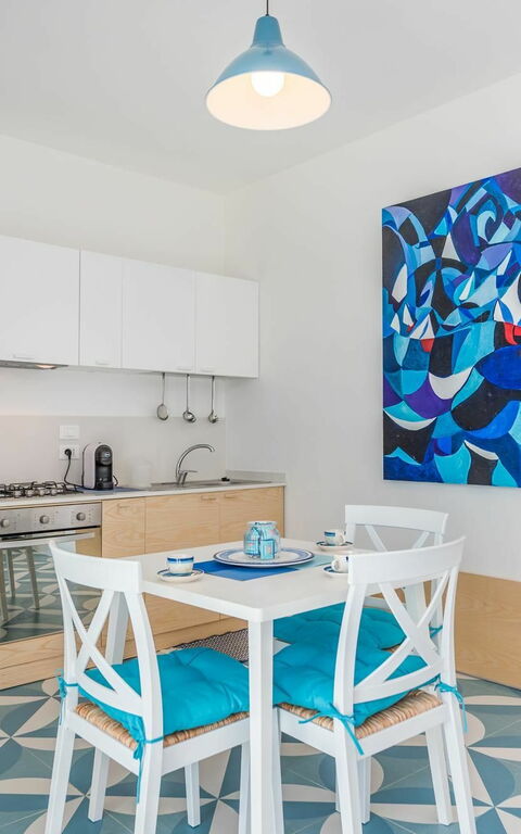 Villa Infinity: Kjøkken, Lunsjrom, Stue