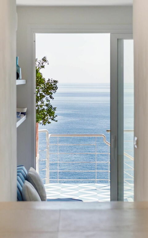 Villa Infinity: Visningar