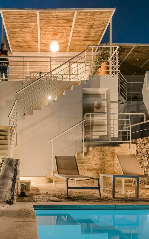 Villa Infinity: Utendørs