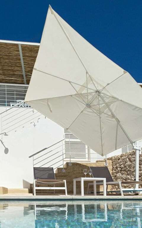 Villa Infinity: basseng, Eksteriør