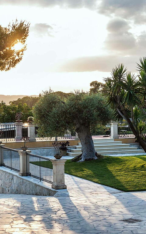 Villa Carolina: Hage, Utendørs