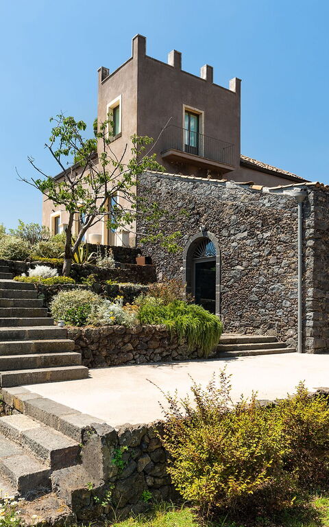 Villa Torre Etnea: Eksteriør, Hage