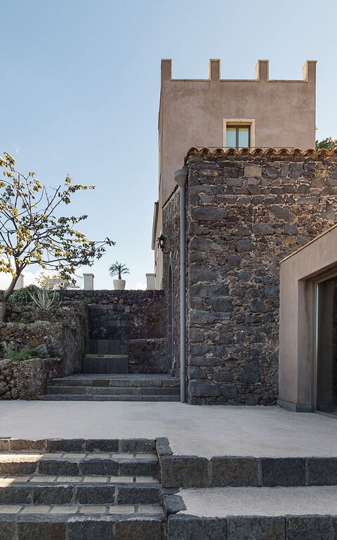 Villa Torre Etnea: Hage, Utendørs