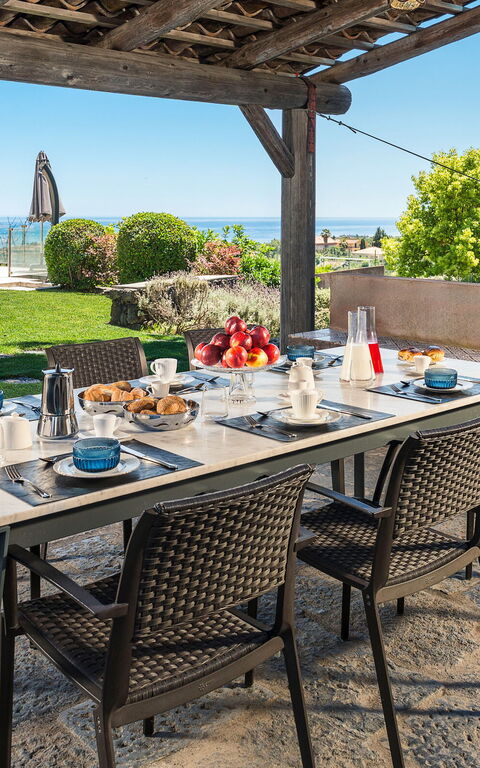 Villa Torre Etnea: Balkong / terrasse / uteplass, Eksteriør, Hage, Utendørs