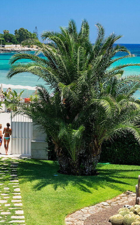 Villa La Plage: Hage, Utendørs, Visningar