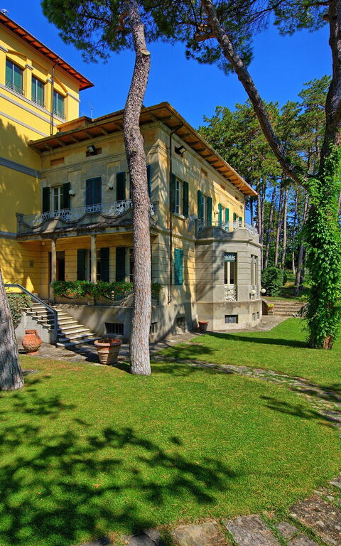 Villa Cuculo: Eksteriør, Hage