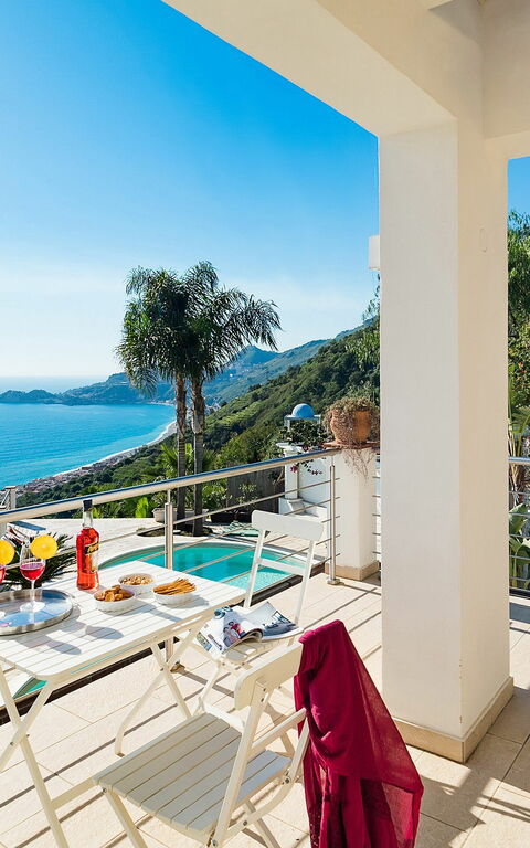 Villa Luce: Balkong / terrasse / uteplass, Utendørs