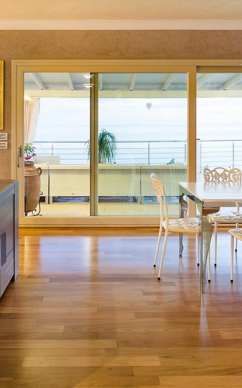 Villa Luce: Lunsjrom