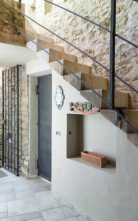 Torre Isola Bella: Romdetaljer