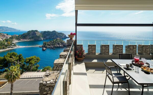 Torre Isola Bella: Balkong / terrasse / uteplass, Visningar