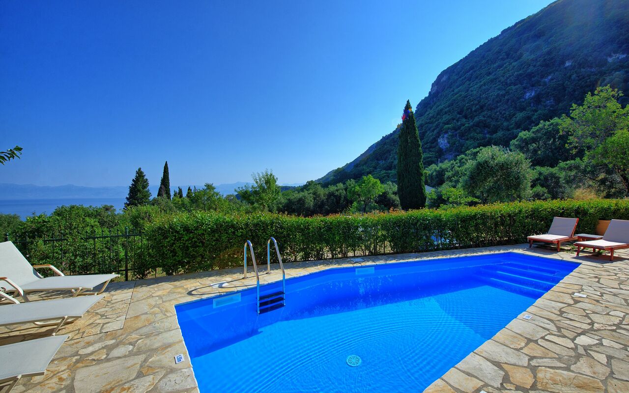 Villa Melodia: basseng