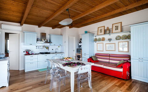 Feriebolig Onda: Kjøkken, Lunsjrom, Stue