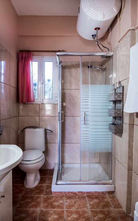 Beachfront Villa Rania: Baderom