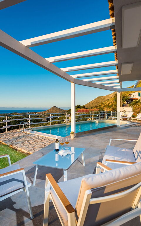 Villa Scire: basseng, Hage, Utendørs