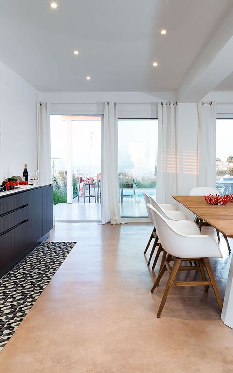 Villa San Lorenzo Palma: Kjøkken, Lunsjrom, Stue