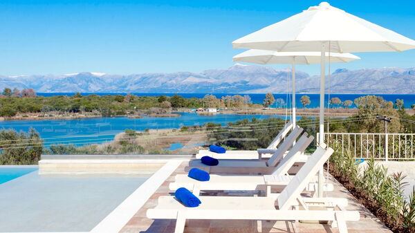 Villa Corfu Panorama: basseng