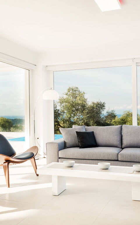 Villa Athena: Kjøkken, Lunsjrom, Stue