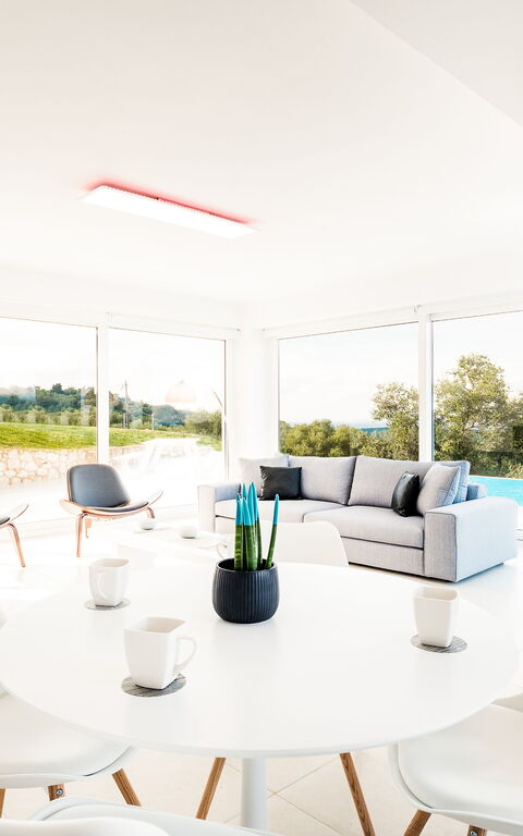 Villa Arete: Kjøkken, Lunsjrom, Stue